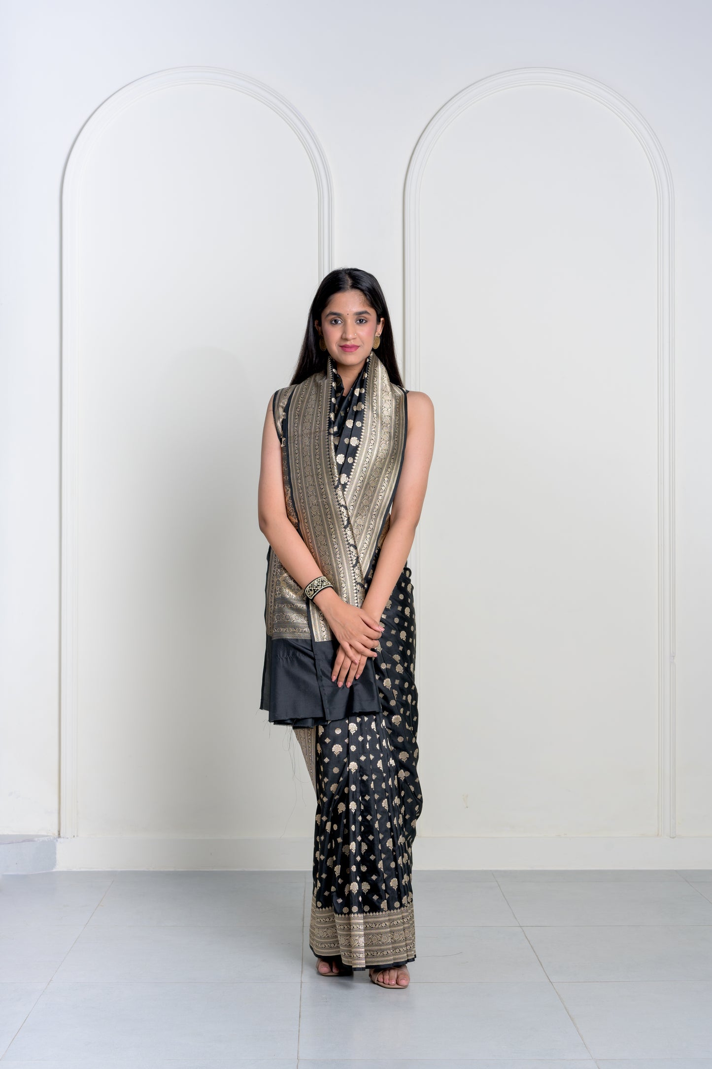 Kala Black Pure Katan Silk Banarasi With Cutwork Weaving Sonar up Boota