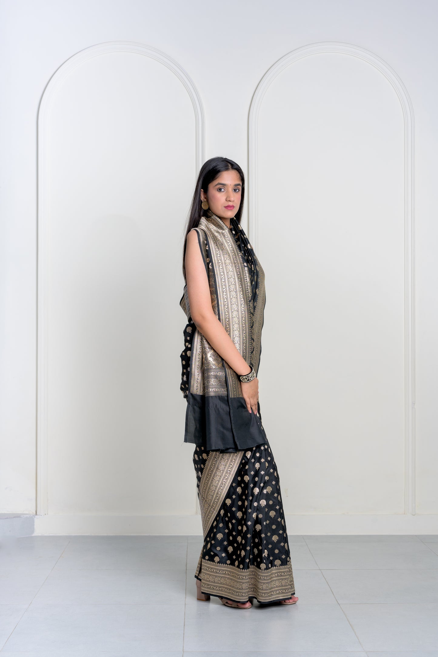 Kala Black Pure Katan Silk Banarasi With Cutwork Weaving Sonar up Boota