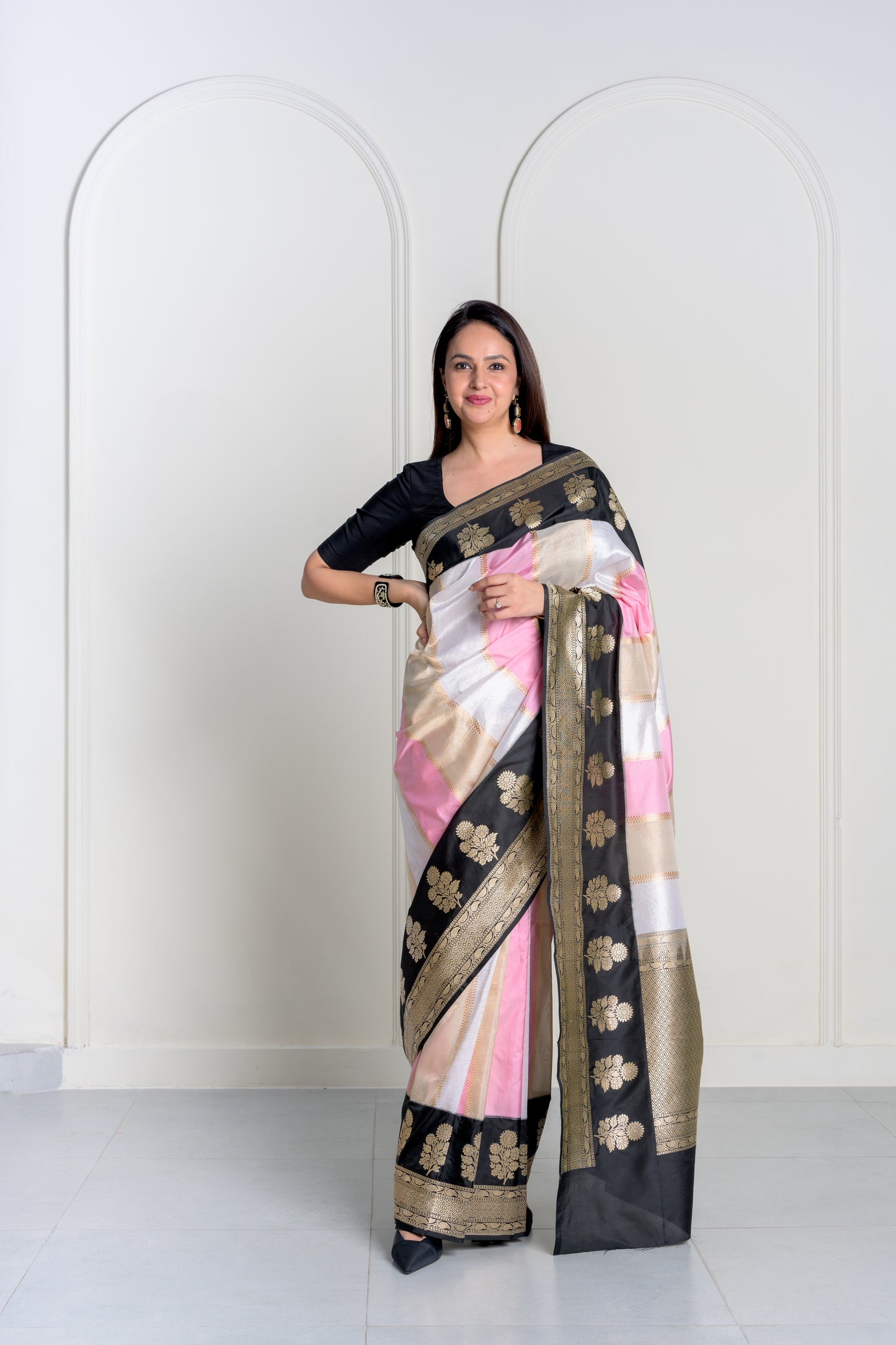 Safed Pink Kadhua Handloom With Katan Kadiyal