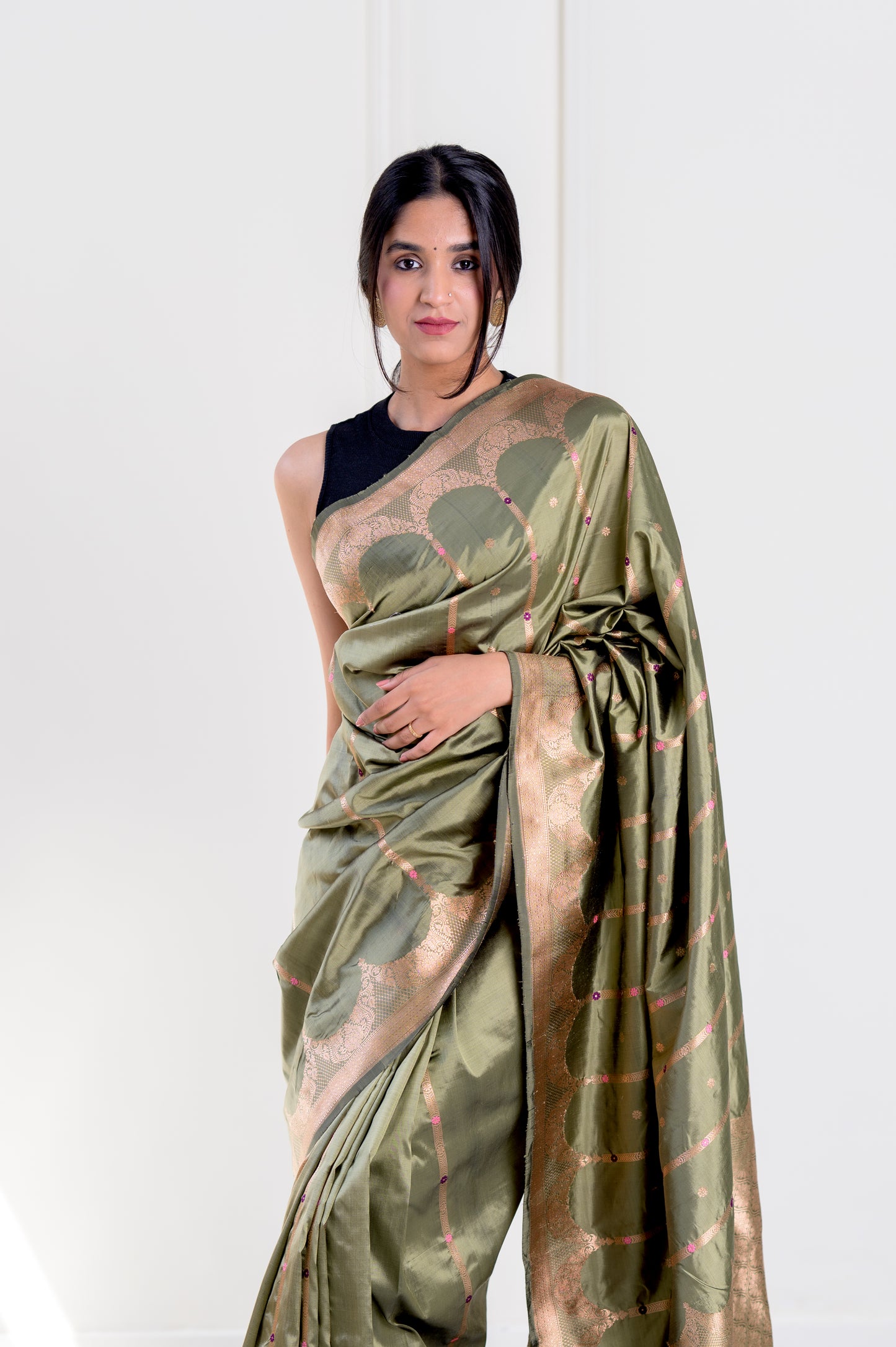 Hara Olive Pure Katan Silk Banarasi With Cutwork Weaving